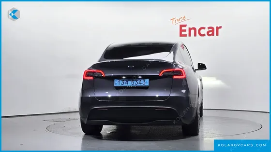TESLA MODEL Y RWD