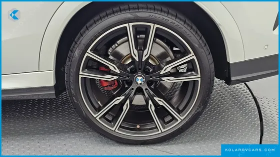 BMW X6 M60I