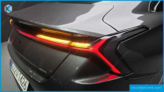 KIA K8 SIGNATURE BLACK