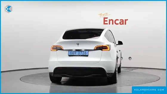 TESLA MODEL Y RWD