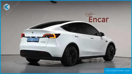 TESLA MODEL Y RWD