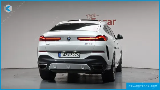 BMW X6 M50I