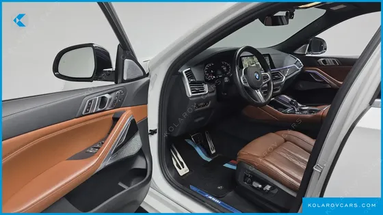 BMW X6 M50I