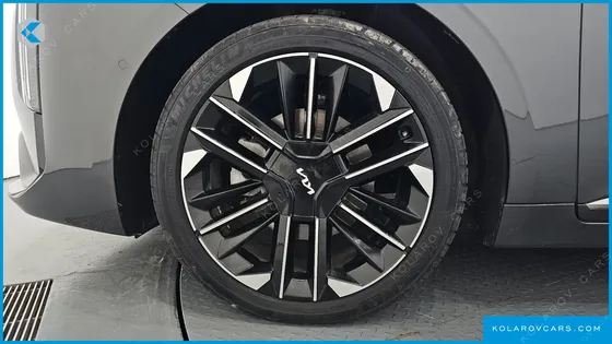 KIA K8 SIGNATURE