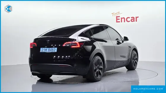 TESLA MODEL Y RWD