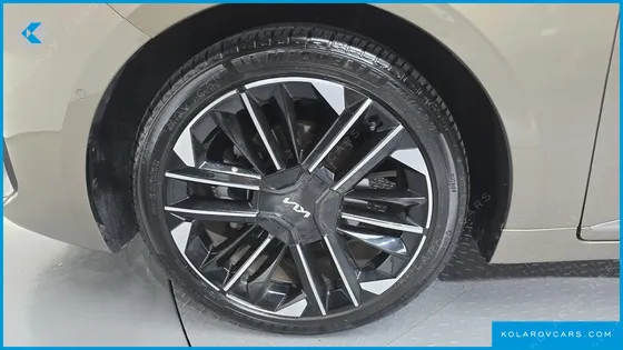 KIA K8 SIGNATURE