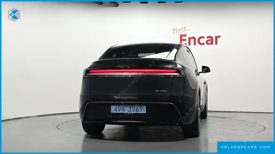 TESLA MODEL Y PREMIUM LONG RANGE AWD