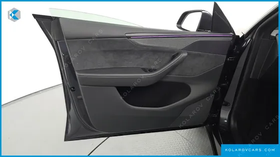 TESLA MODEL Y PREMIUM LONG RANGE AWD