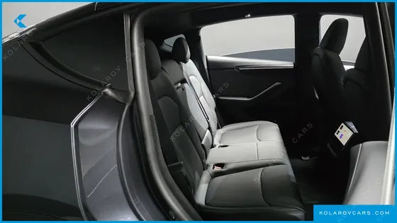 TESLA MODEL Y PREMIUM RWD