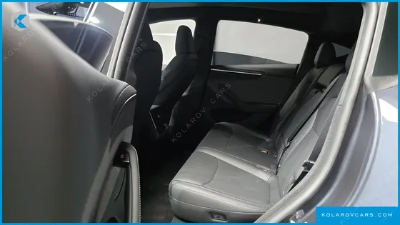 TESLA MODEL Y PREMIUM RWD