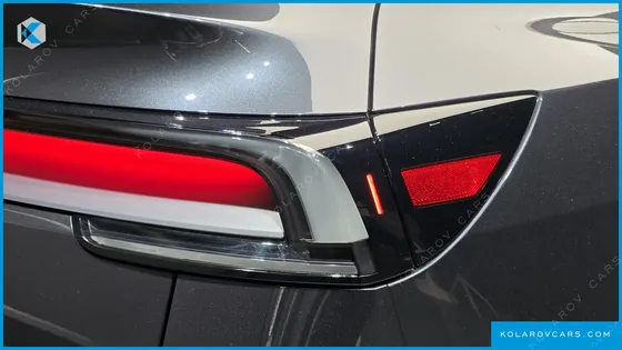 TESLA MODEL Y PREMIUM RWD