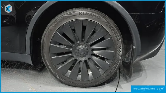 TESLA MODEL Y RWD