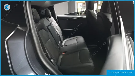 TESLA MODEL Y RWD