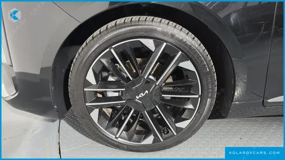 KIA K8 SIGNATURE