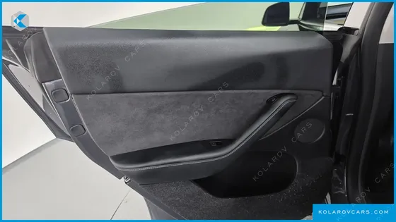 TESLA MODEL Y RWD