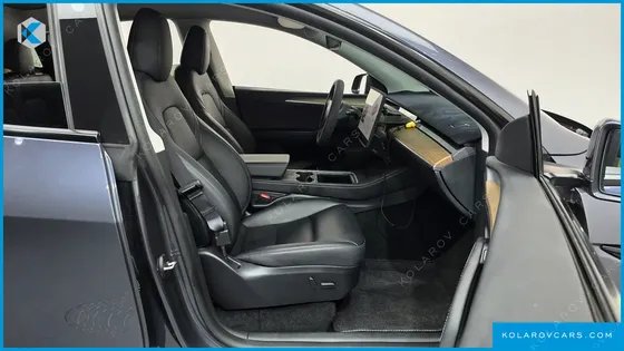 TESLA MODEL Y RWD