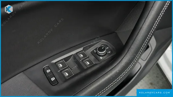 VOLKSWAGEN TOUAREG 3.0 TDI R-LINE