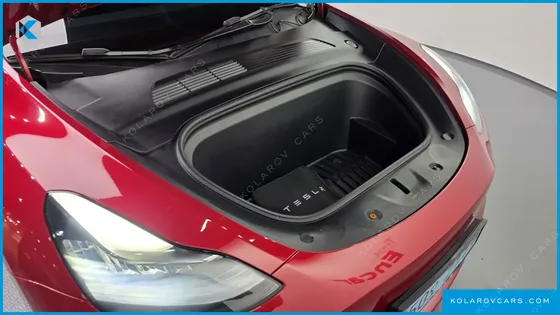 TESLA MODEL Y LONG RANGE AWD