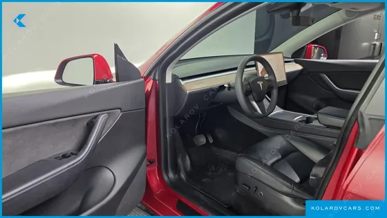 TESLA MODEL Y LONG RANGE AWD