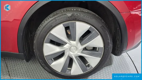 TESLA MODEL Y LONG RANGE AWD