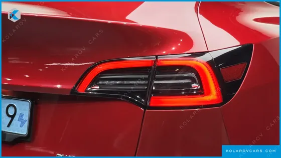 TESLA MODEL Y LONG RANGE AWD