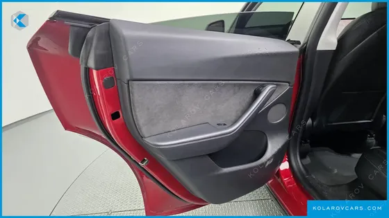 TESLA MODEL Y LONG RANGE AWD
