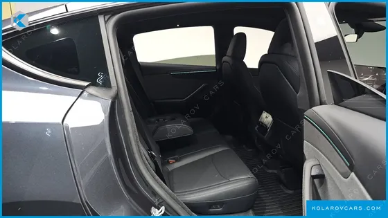 TESLA MODEL Y PREMIUM RWD
