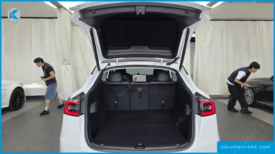 TESLA MODEL Y LONG RANGE AWD