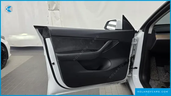 TESLA MODEL Y LONG RANGE AWD