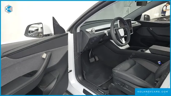 TESLA MODEL Y RWD