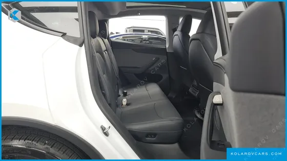 TESLA MODEL Y RWD