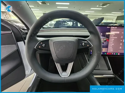TESLA MODEL Y RWD