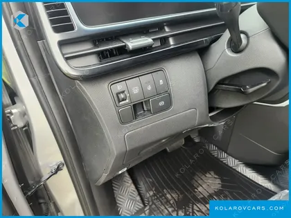 HYUNDAI STARIA HEV 1.6T TOURER 9-SEATER