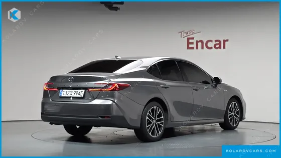 TOYOTA CAMRY 2.5 XLE HYBRID