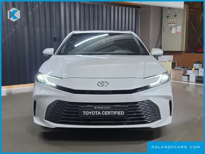 TOYOTA CAMRY 2.5 XLE HYBRID