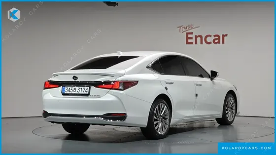 LEXUS ES LUXURY PLUS