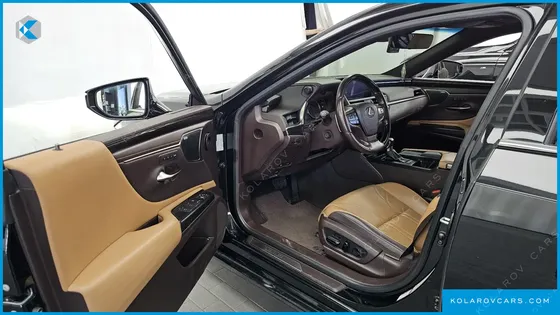 LEXUS ES EXECUTIVE
