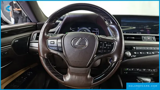 LEXUS ES EXECUTIVE