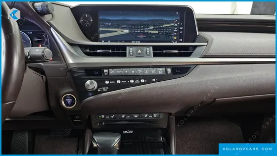 LEXUS ES EXECUTIVE