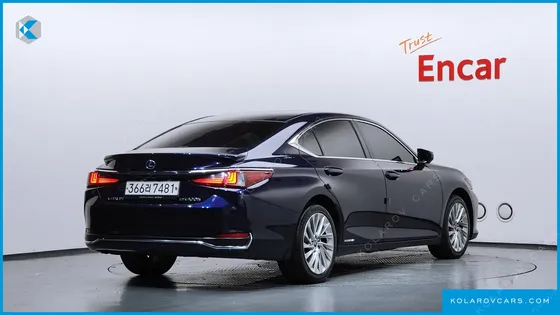 LEXUS ES EXECUTIVE
