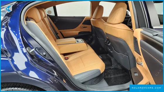 LEXUS ES EXECUTIVE
