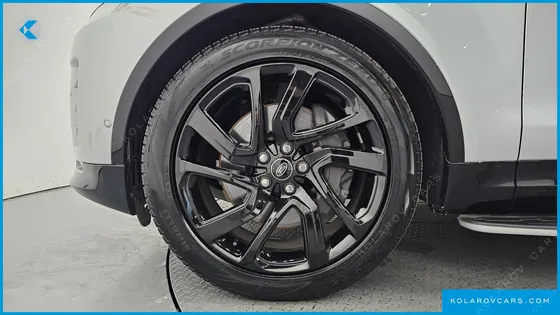 LAND ROVER DISCOVERY P360 R-DYNAMIC SE