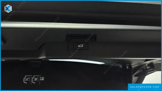 LAND ROVER DISCOVERY P360 R-DYNAMIC SE