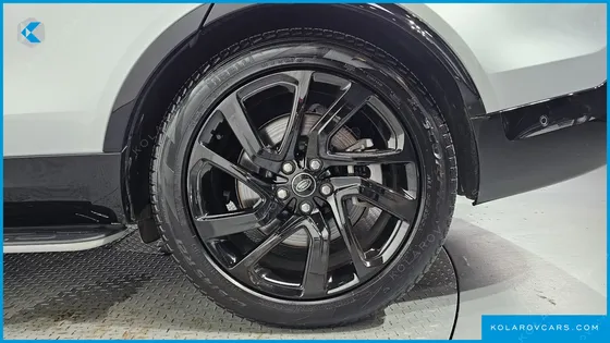 LAND ROVER DISCOVERY P360 R-DYNAMIC SE