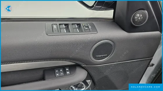 LAND ROVER DISCOVERY P360 R-DYNAMIC SE
