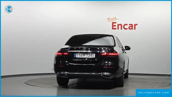 MERCEDES E-CLASS E300E 4MATIC EXCLUSIVE