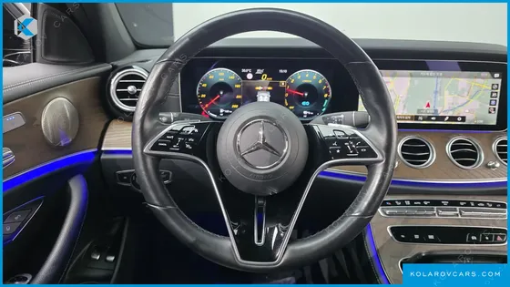 MERCEDES E-CLASS E300E 4MATIC EXCLUSIVE