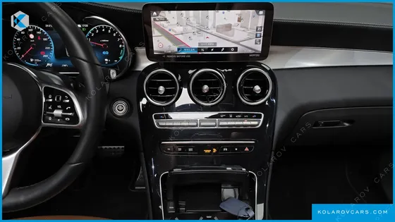 MERCEDES GLC-CLASS GLC300E 4MATIC