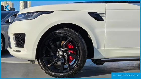 LAND ROVER RANGE ROVER SPORT D300 HSE DYNAMIC