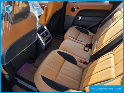 LAND ROVER RANGE ROVER SPORT D300 HSE DYNAMIC